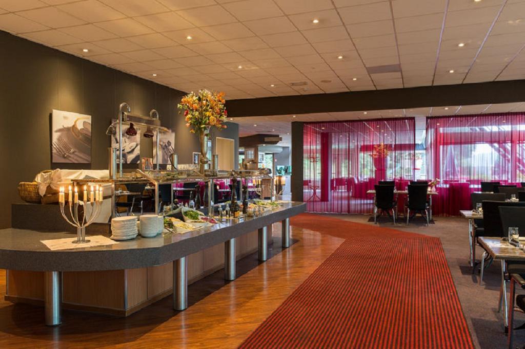Postillion Hotel Arnhem Exterior foto