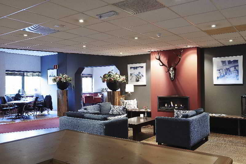 Postillion Hotel Arnhem Exterior foto